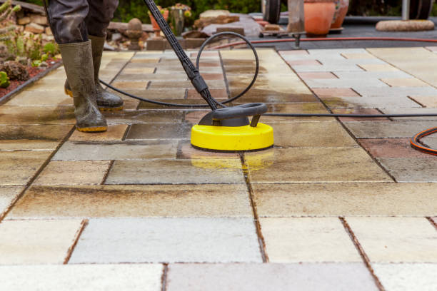 Professional Pressure washing in West Baraboo, WI